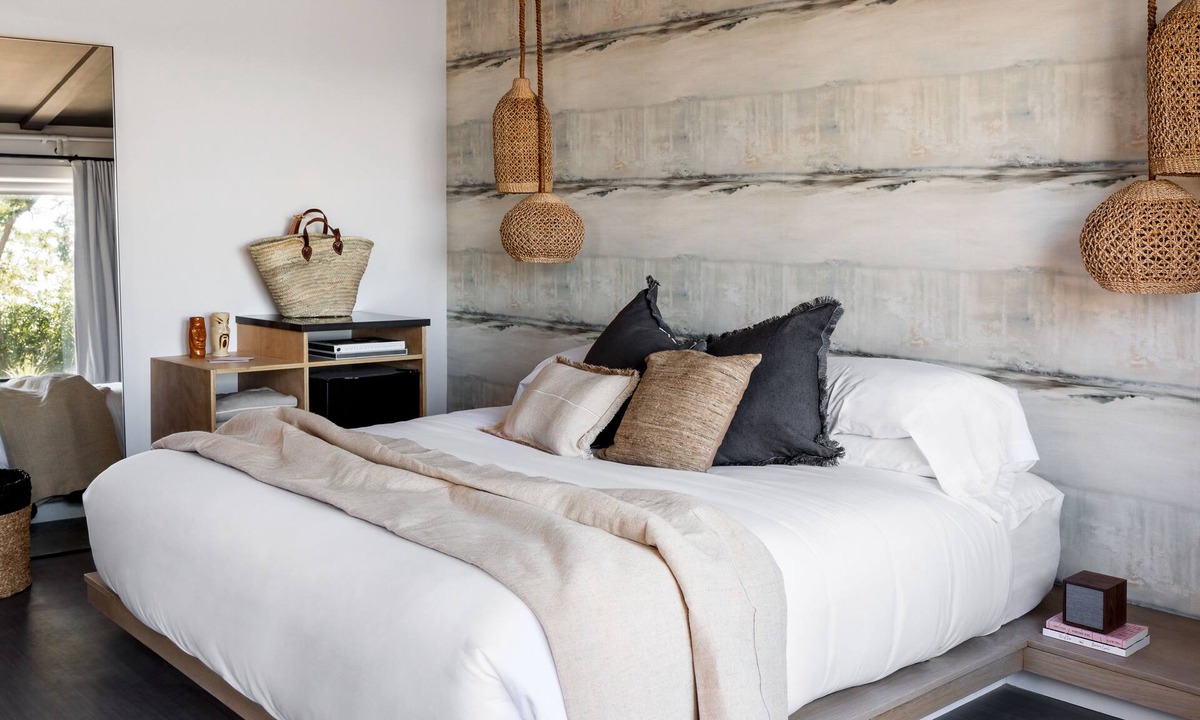 Provincetown Hotel | AWOL Hotel Provincetown