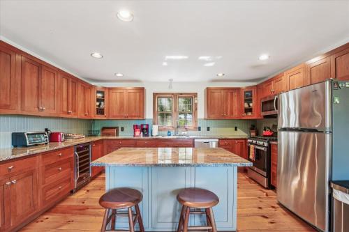 Stowe Hollow House | Ayers Farm Cottage