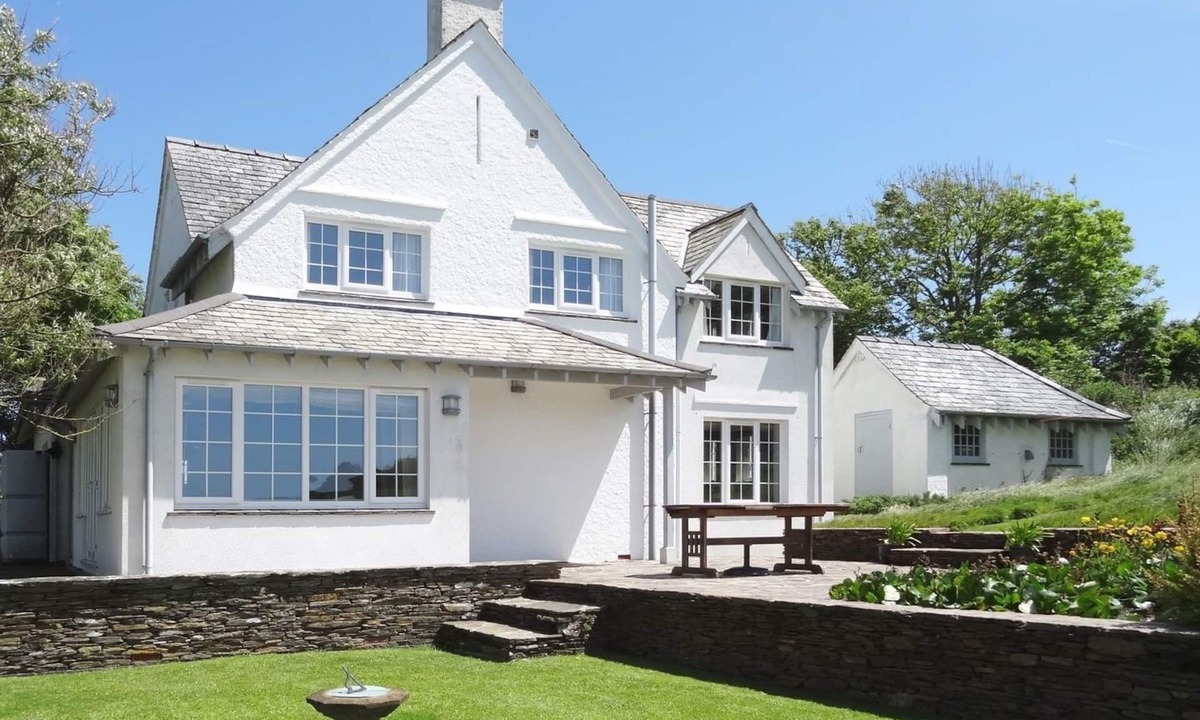 Ringmore Cottage | Ayrmer Path