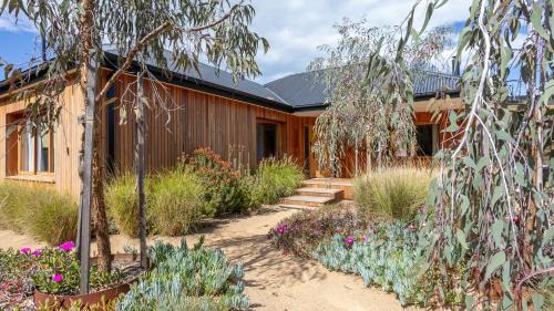 Balnarring House | Azure Drift