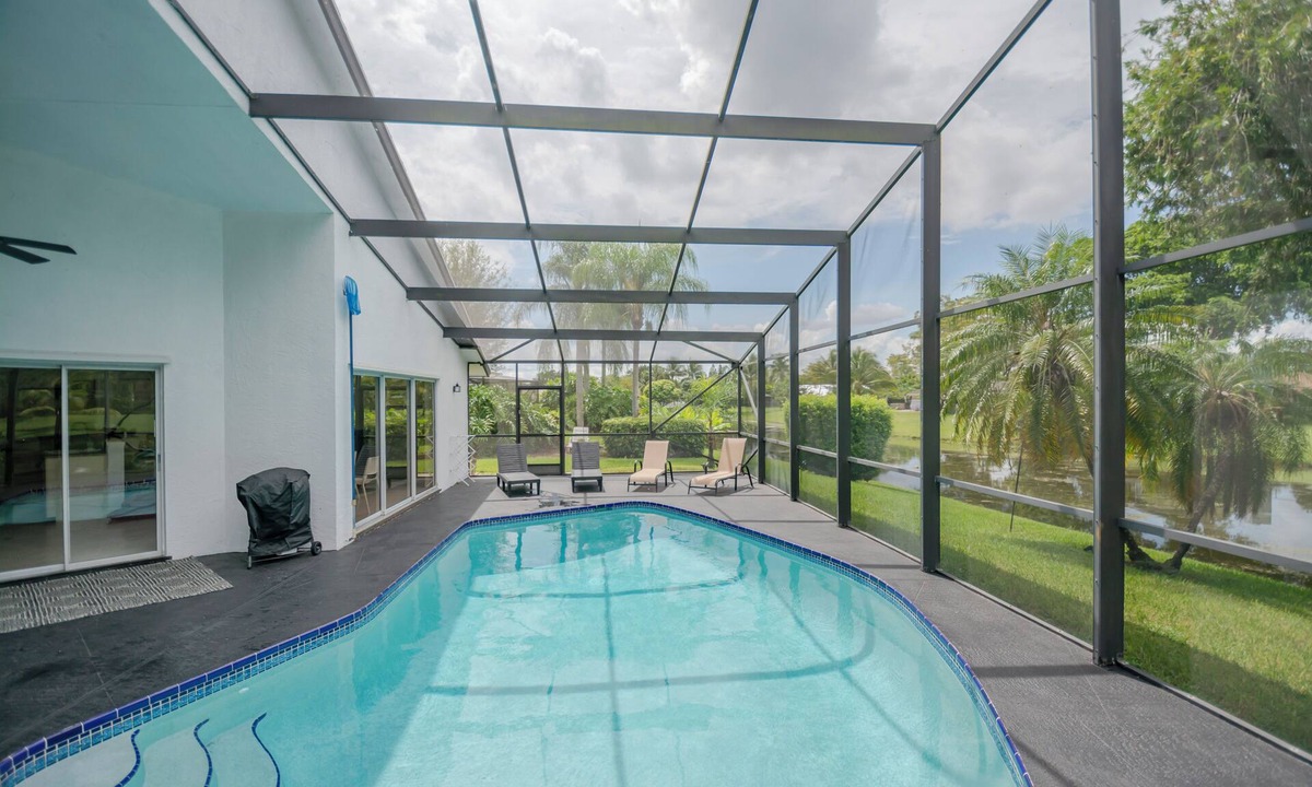 Greenview Shores House | Azure House