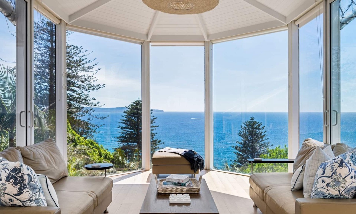 Whale Beach House | Azzure Whale Beach by TCC