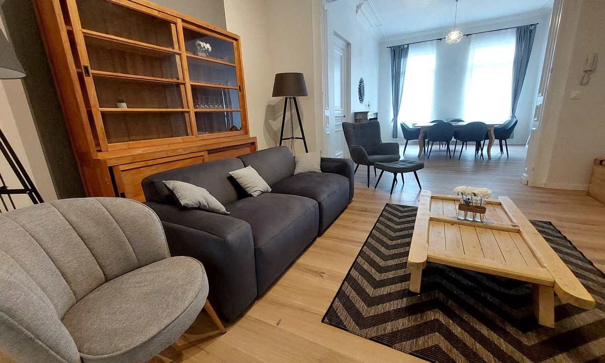 Saint-Amand-les-Eaux Apartment | B as in. Belle Epoque