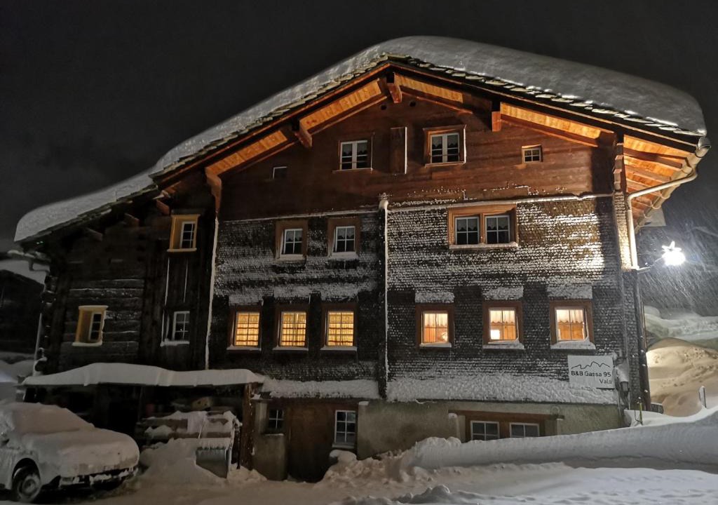 Vals Bed & Breakfast | B&B Gassa 95