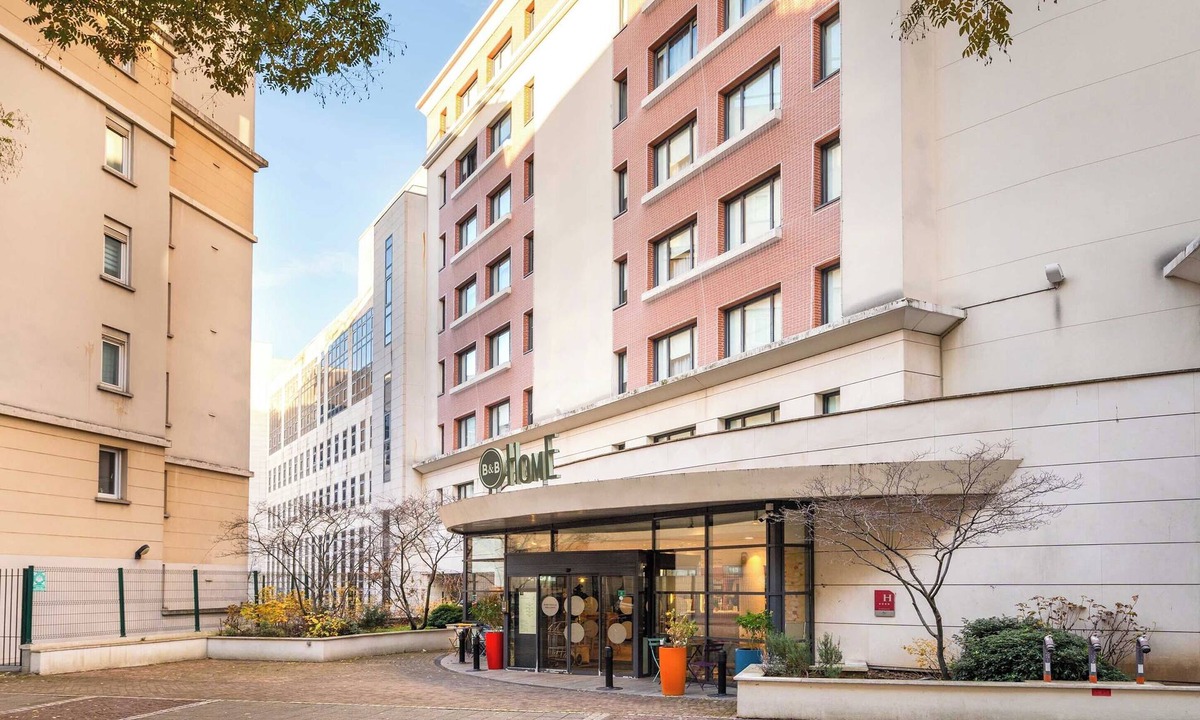 Rueil-Malmaison Hotel | B&B HOME Rueil-Malmaison Gare
