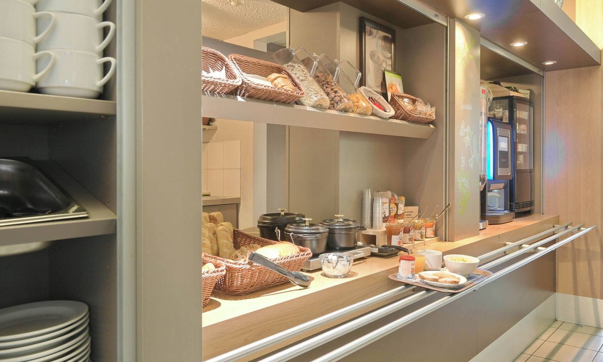 Valframbert Hotel | B&B HOTEL Alençon Nord