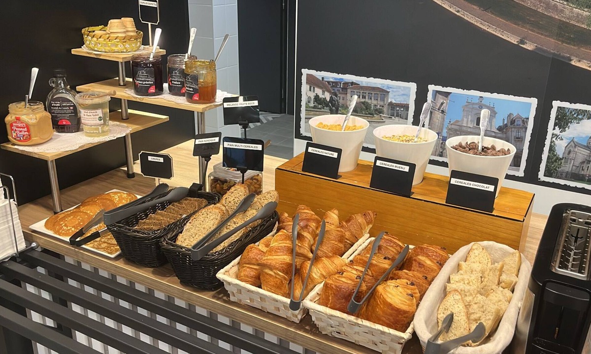 Miserey-Salines Hotel | B&B HOTEL Besançon Valentin