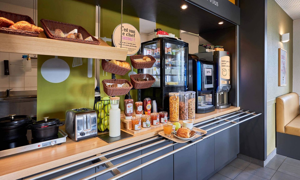 Saint-Contest Hotel | B&B HOTEL Caen Mémorial