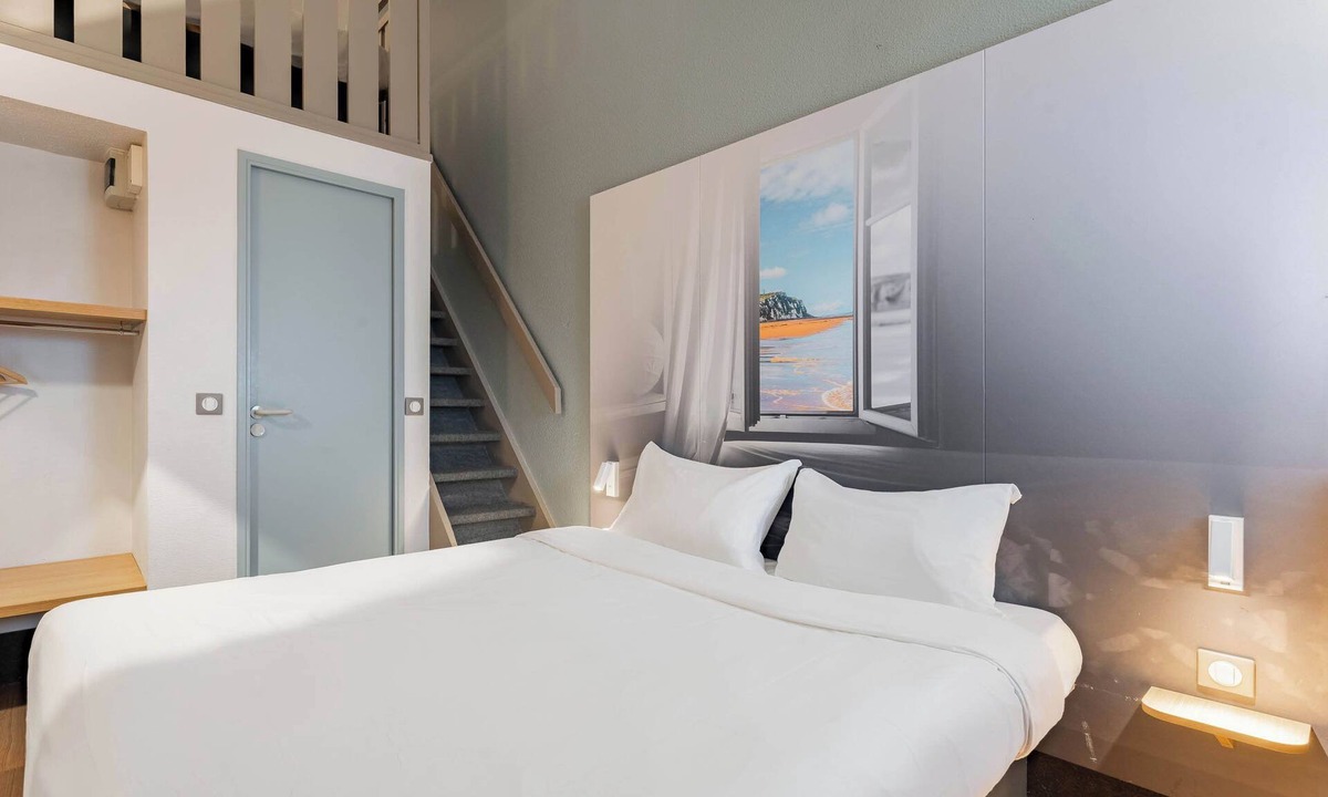 Calais Frethun Hotel | B&B HOTEL Calais Coquelles Tunnel sous la Manche