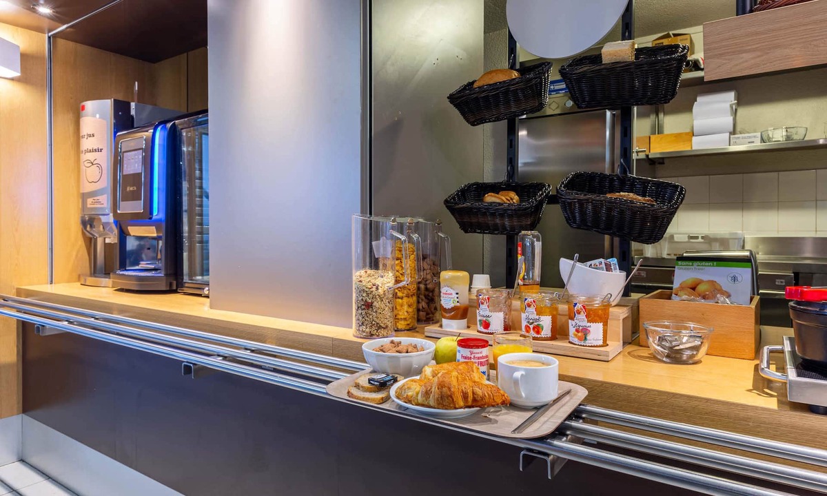 Le Coudray Hotel | B&B HOTEL CHARTRES Le Forum (1)