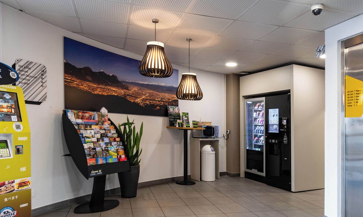 Secteur 4 Hotel | B&B HOTEL Grenoble Centre Verlaine
