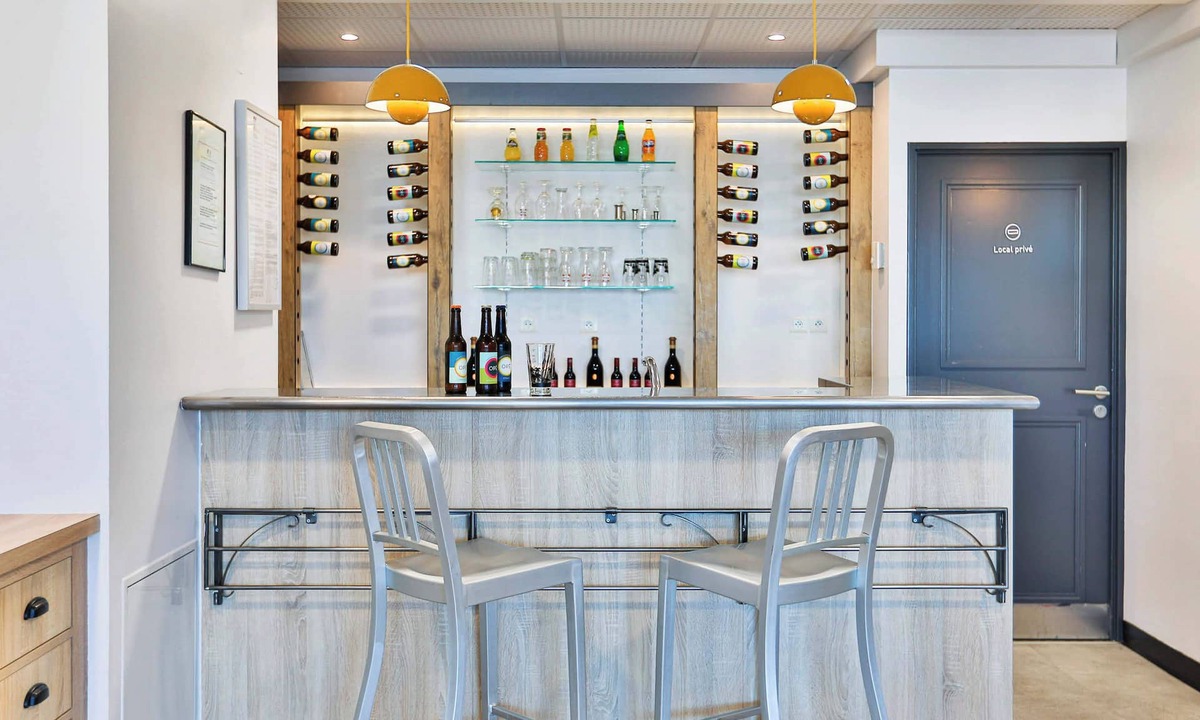 Les Sables d'Olonne Hotel | B&B HOTEL Les Sables-d'Olonne Centre Gare