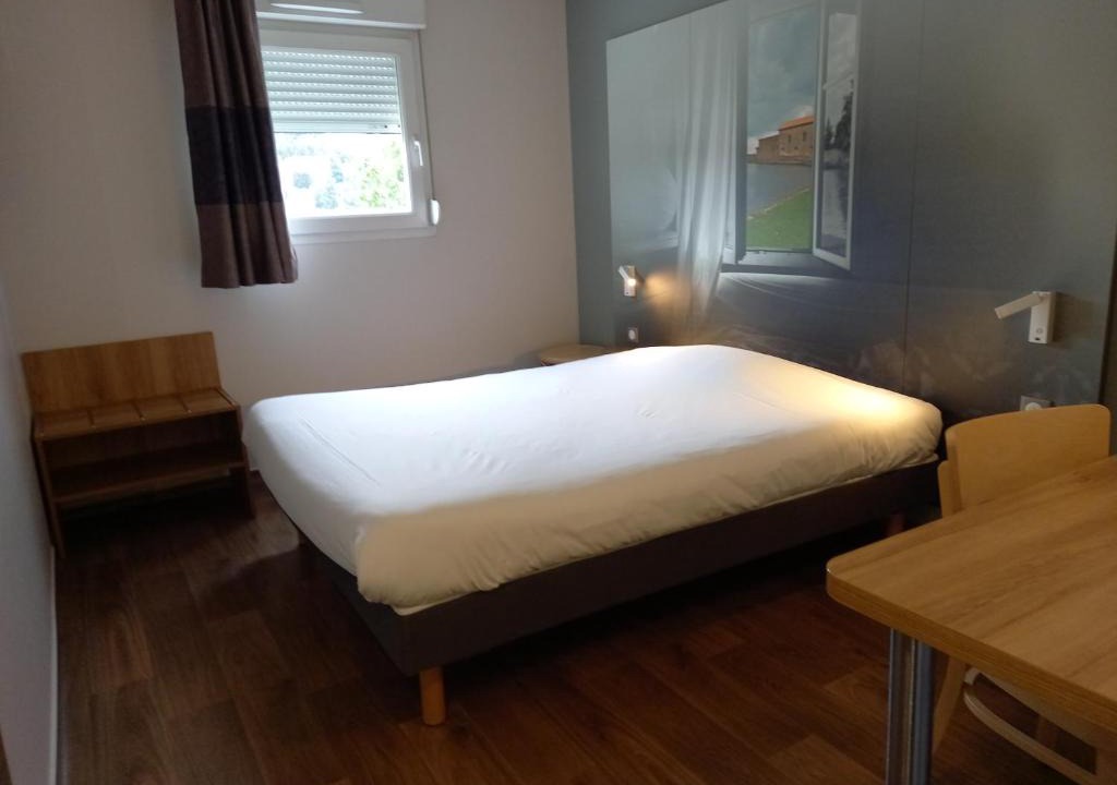 Saint-Etienne Hotel | B&B HOTEL Saint-Etienne Monthieu