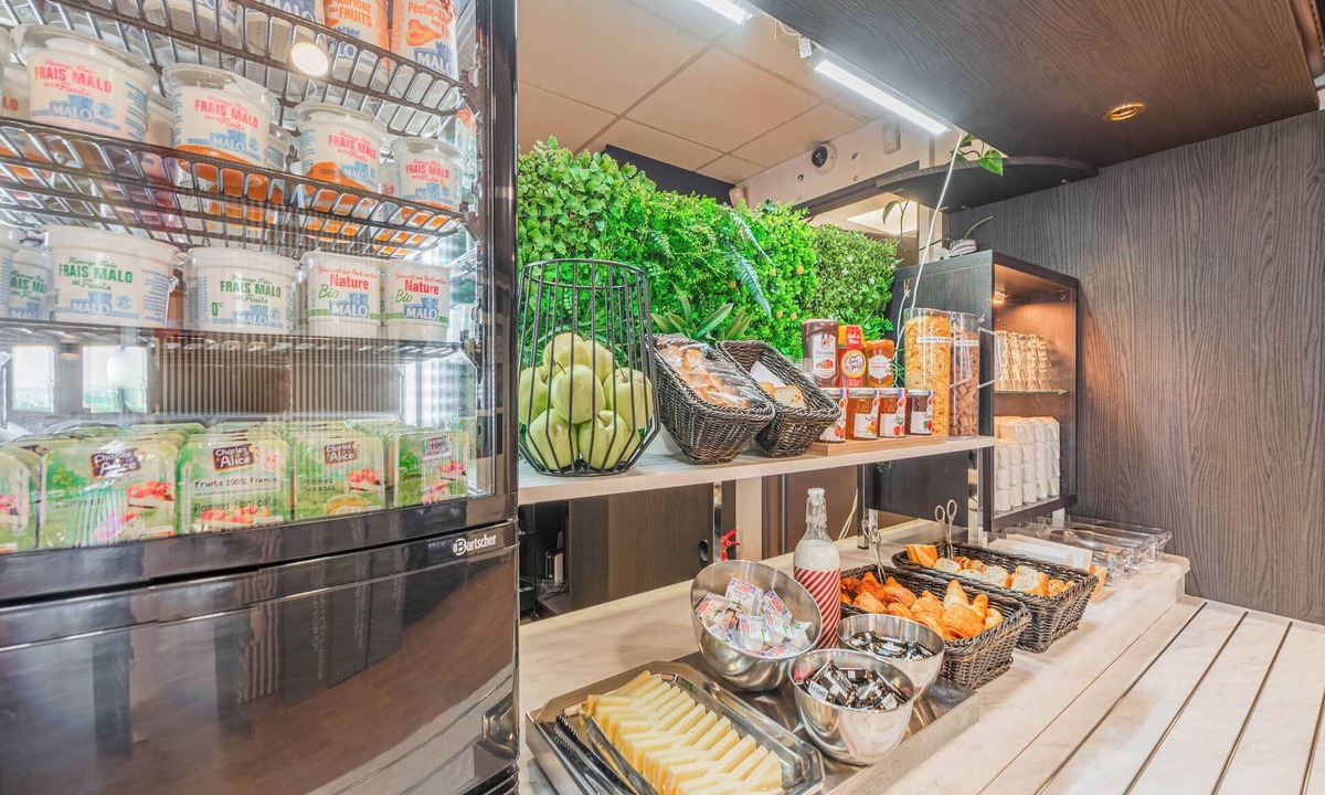 Holtzheim Hotel | B&B HOTEL Strasbourg Aéroport