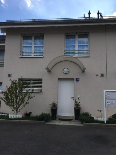 Renens House | B&B Kelly