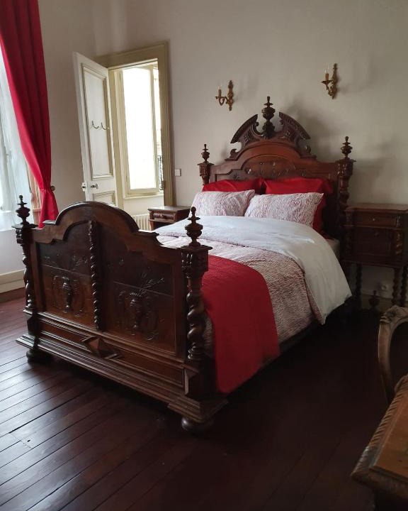 Calais Bed & Breakfast | B & B Les Secrets des Loges