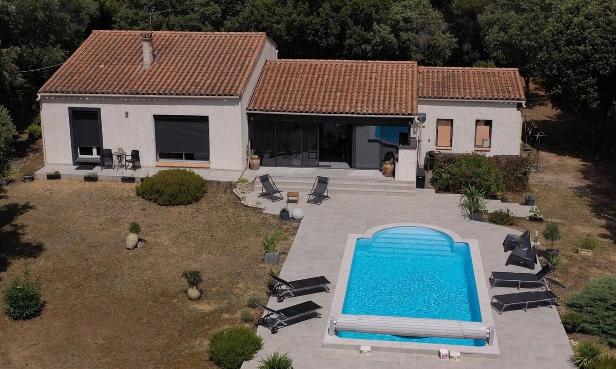 Ventenac-Cabardes Bed & Breakfast | B&B The house of the little wood