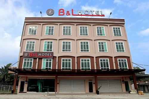 Kampung Jalan Paku Hotel | B&L HOTEl