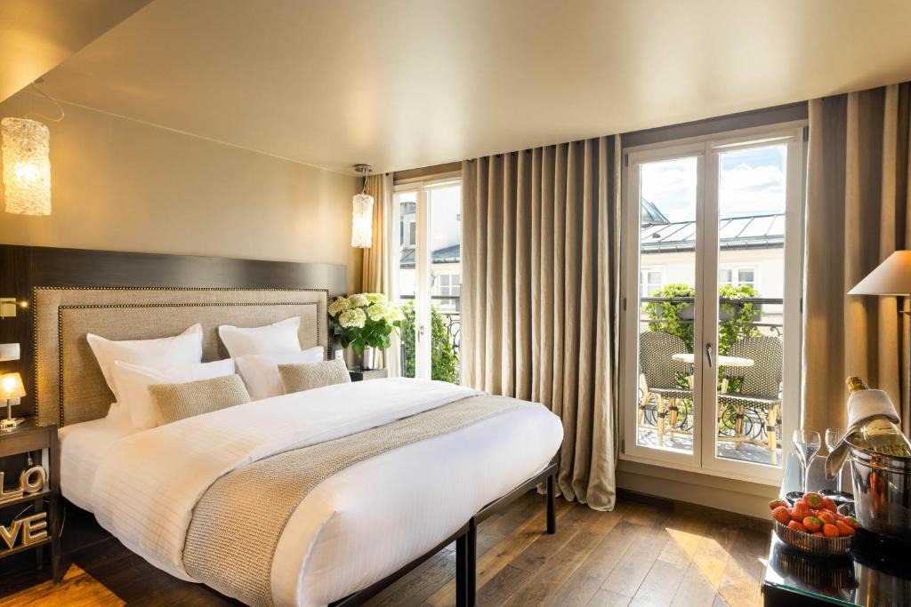 Batignolles Hotel | B Montmartre