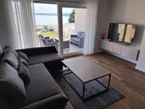 Nin Apartment | B & R Summer breeze apartments 2