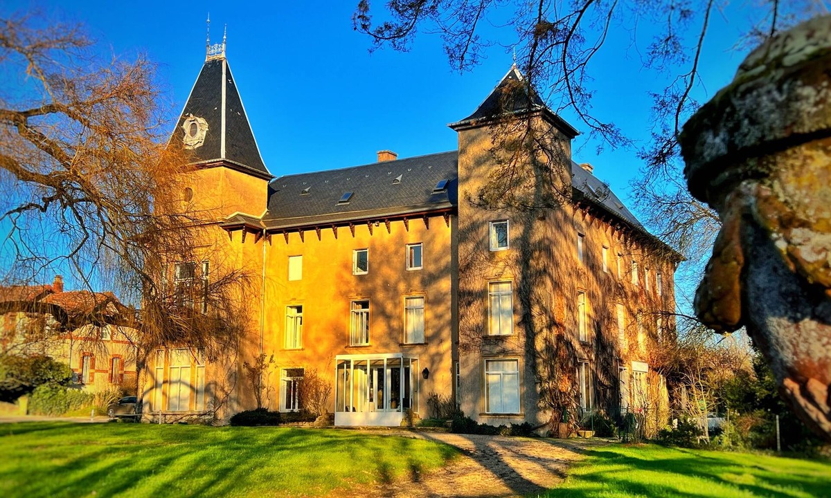 Rurange-les-Thionville Apartment | B2 annexe, vue château