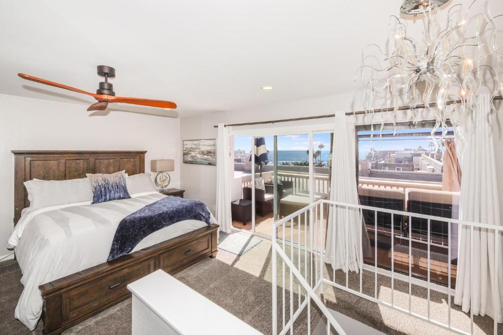 Townsite House | B306 - Endless Summer