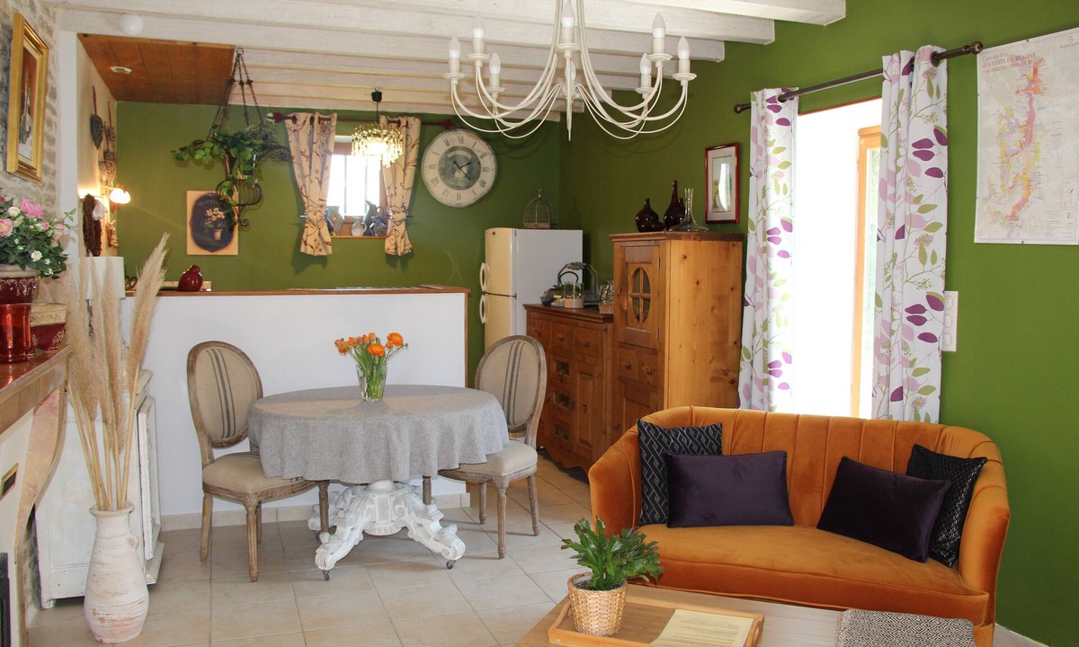 Beaune Cottage | Bacchus cottage, quiet cottage