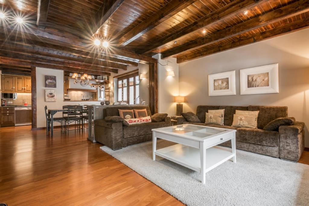 Aubert House | BACIVER