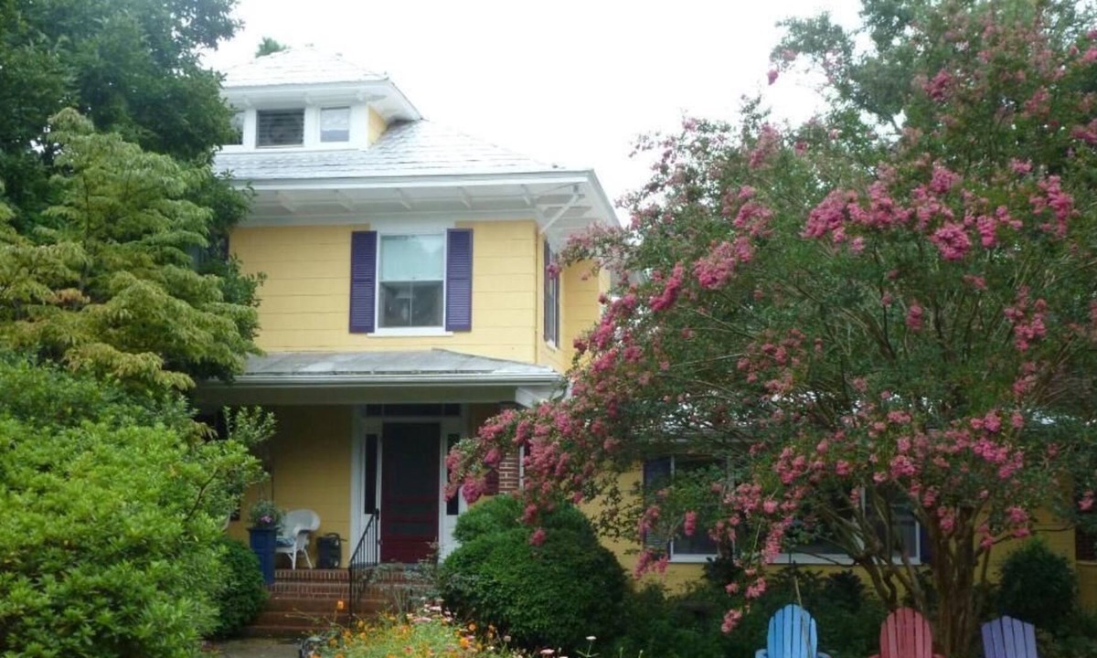 Galilee Hotel | Back Inn Time B&B