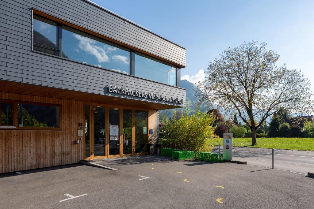 Central Interlaken Hostel | Backpackers Villa Sonnenhof - Hostel Interlaken