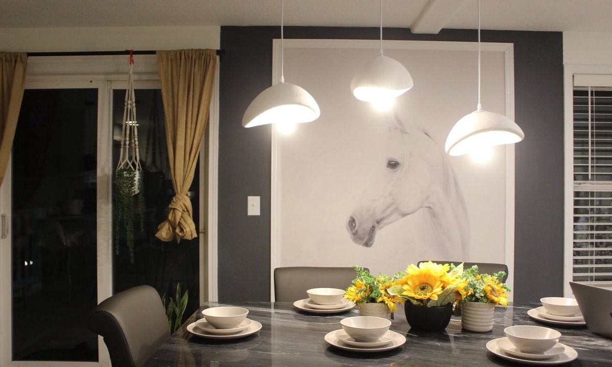 Ridgefield House | Backstage at Ridgefield