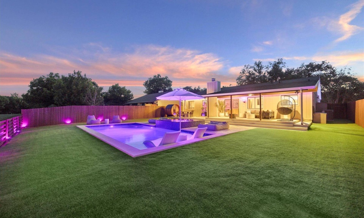 Mesa Park House | Backyard Resort w/Pool, Spa, Sauna + Theater