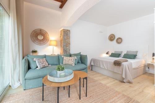 Can Carbonell Apartment | Bacom Apartment