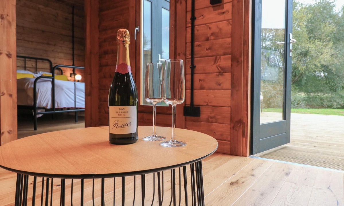 South Luffenham Cottage | Badger's Burrow