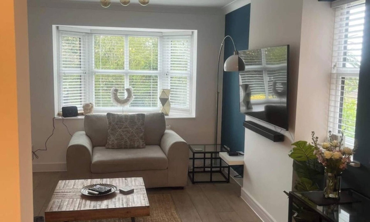 Undy Apartment | Badgers Walk