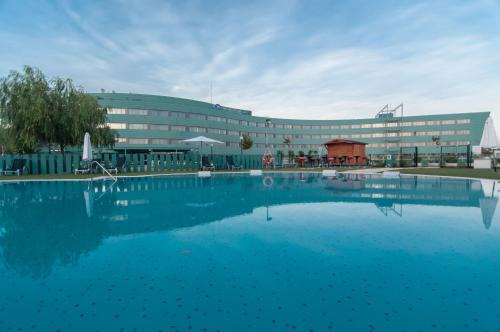 El Prat de Llobregat Hotel | BAH Barcelona Airport Hotel