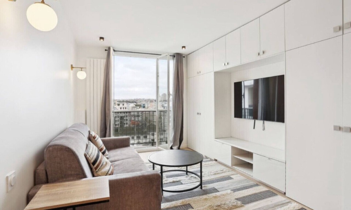 Republique–Point-du-Jour Apartment | Bail mobilité - grand studio - Paris