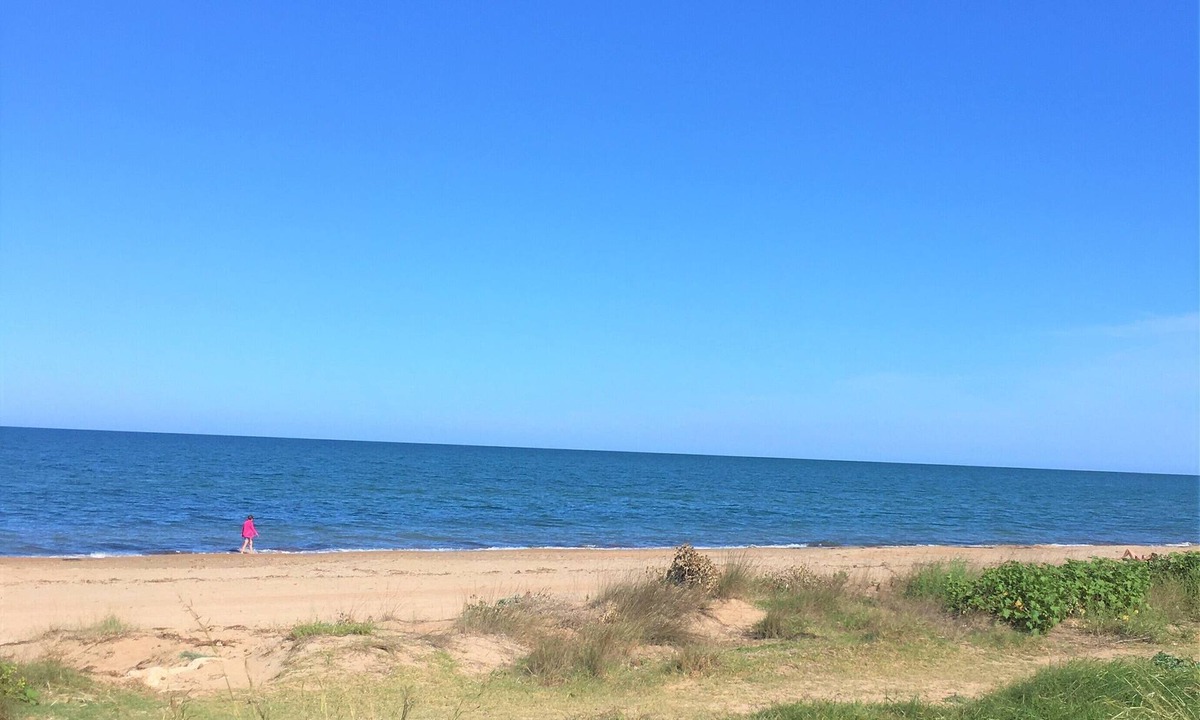 Molinell Apartment | Bajo con jardín B1 - Three Bedroom Apartment, Sleeps 6