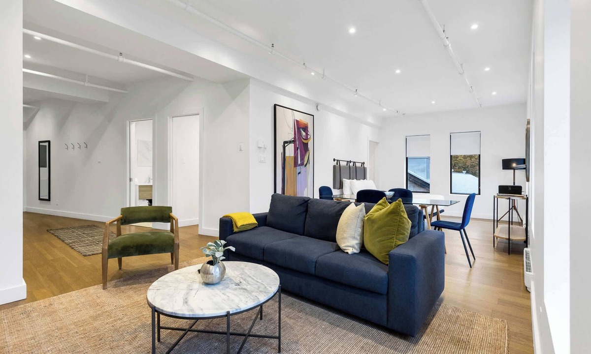 Chinatown Apartment | Bakan-Queen suite- 3Beds