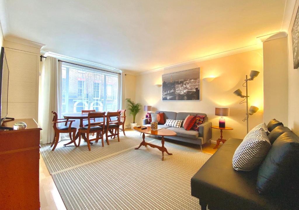 Marylebone Apartment | Baker St/Marylebone, Central London