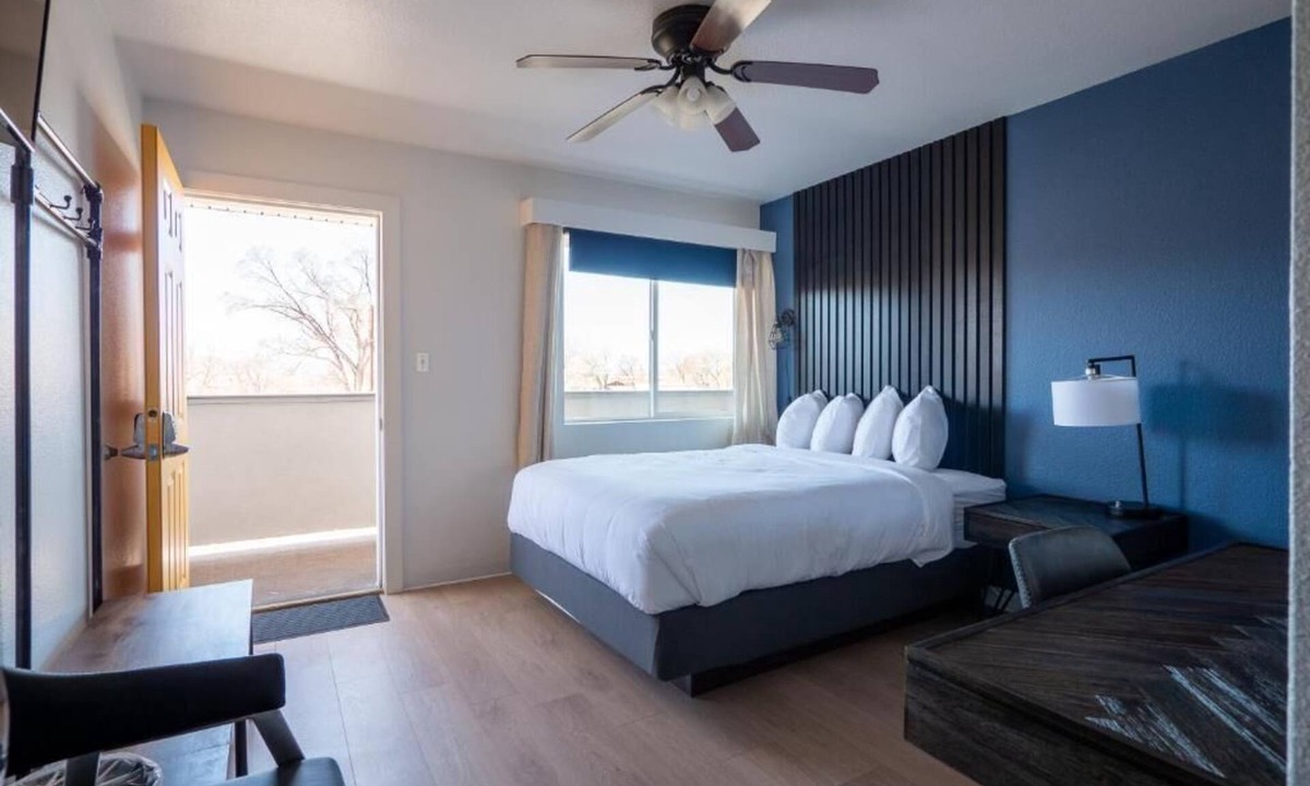 Fruita Hotel | Balanced Rock Inn