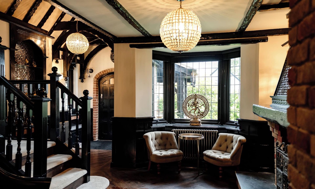 West Kingsdown House | Balancyoga Guesthouse