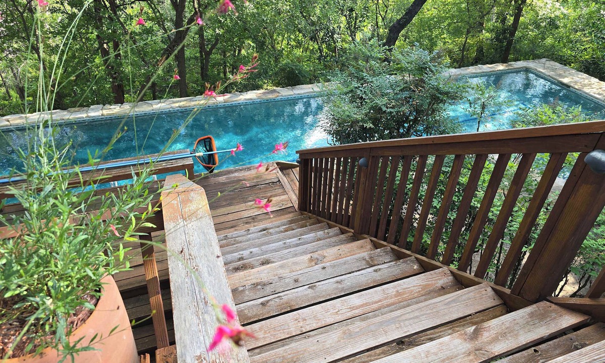 Balcones Park House | Balconies Retreat w Private Pool, Near Parks & DT!