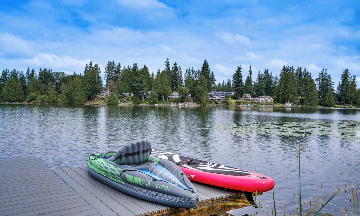 Martha Lake House | Balconies & Shared Dock! Lakefront Lynnwood Home