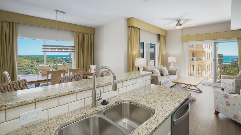 Sandestin Condo | Balcony & Gulf views! Completely remodeled!
