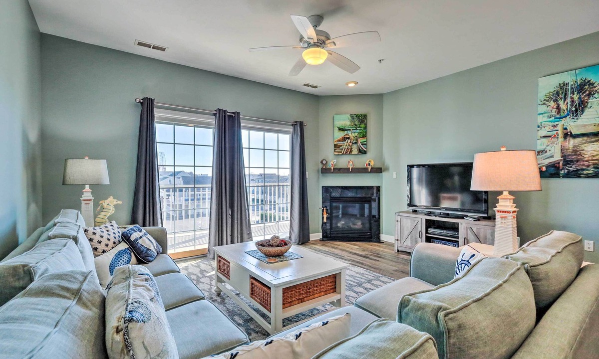 Ocean City Apartment | Balcony w/Inlet View: Dtwn Ocean City Condo
