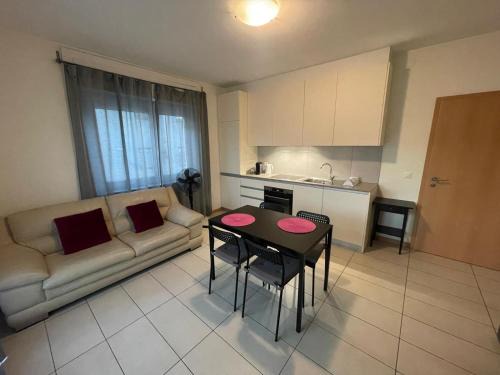Balerna Apartment | Balerna Suisse Apartament - RentuGoo Travel