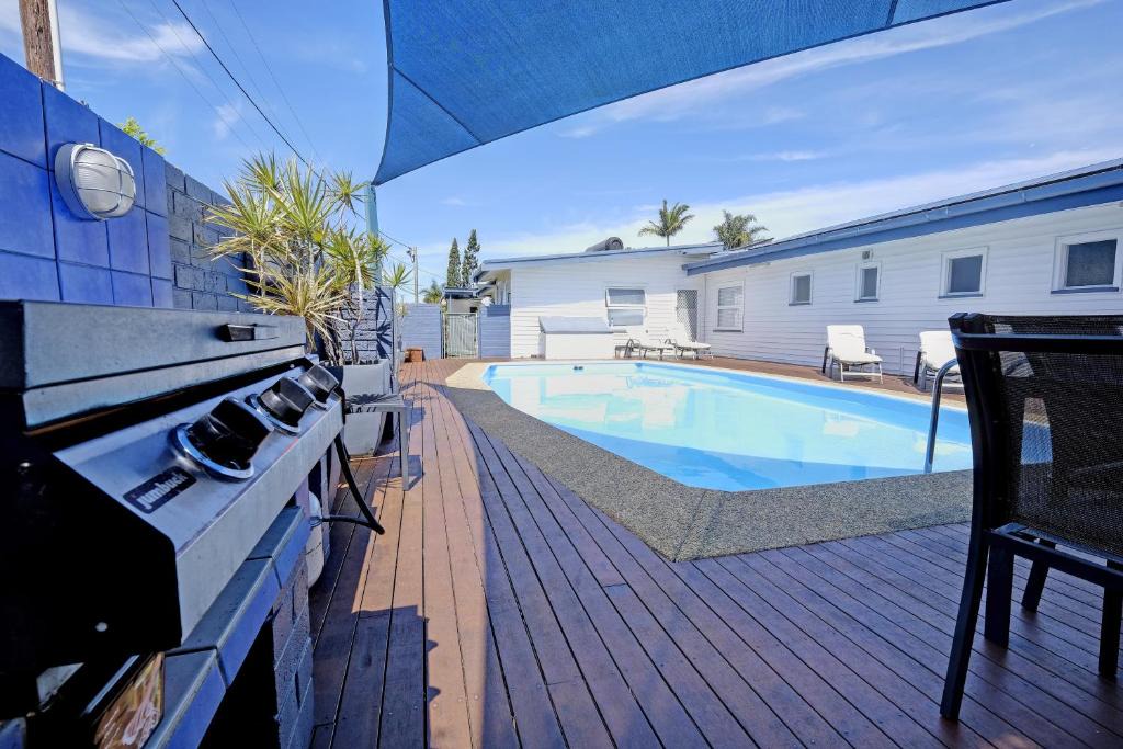 Tuncurry Hotel | Bali Hi Motel