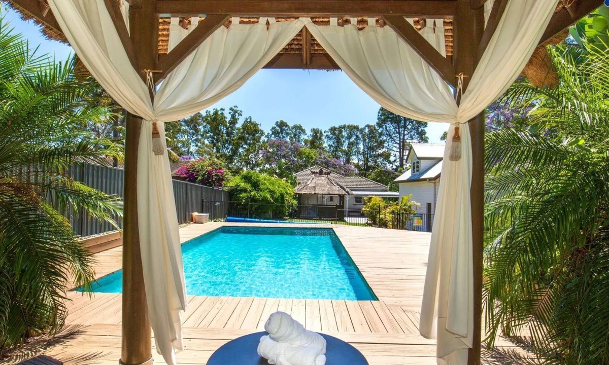 Nowra House | Bali Huts Escape – unwind in your private oasis