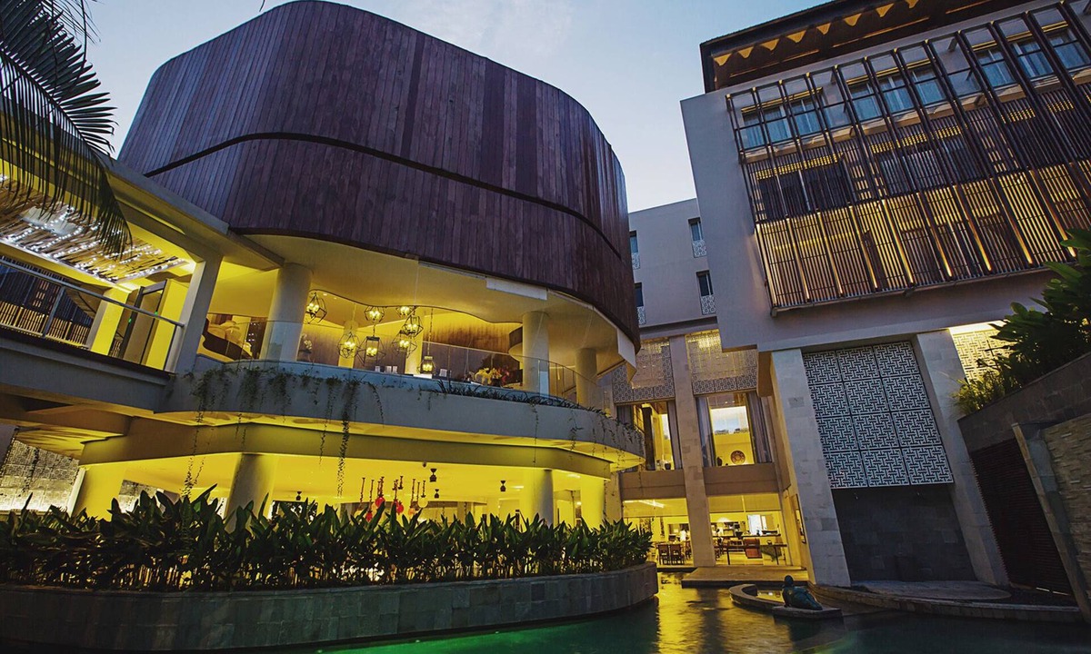 Bukit Hotel | Bali Paragon Resort Hotel